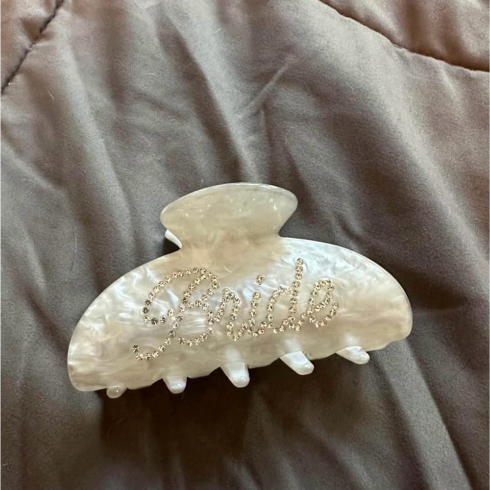 Bridal Accessories!!!! - Picture 8 of 16